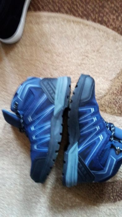 Велурени обувки и зимни обувки