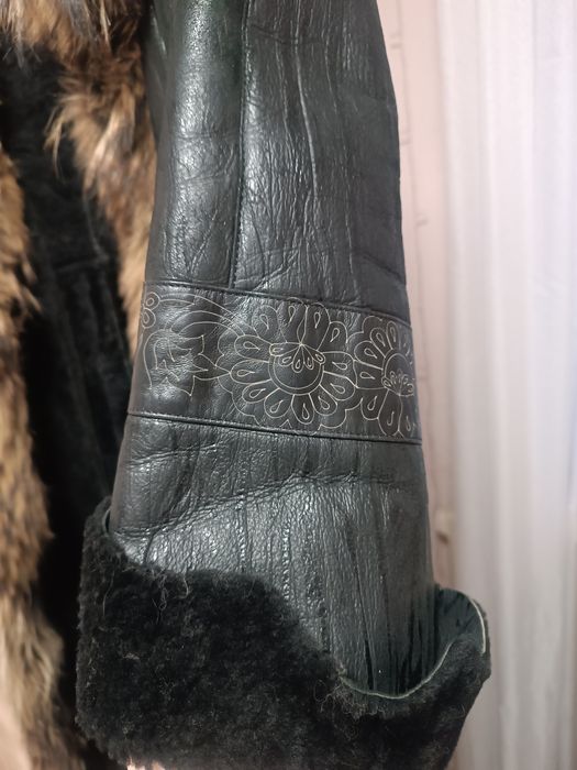 Кожаная дубленка