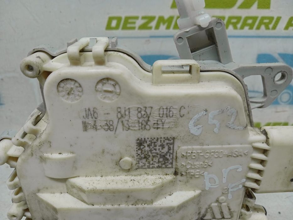 Broasca dreapta fata 8j1837016c Audi A5 8T [facelift] [2011 - 2016]