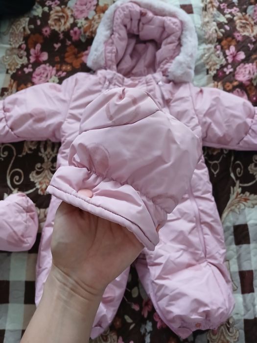 Продам комбинезон зимний