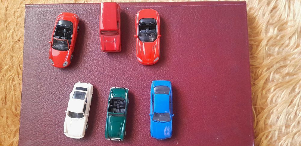 Немски и английски колички мащаб 1:87