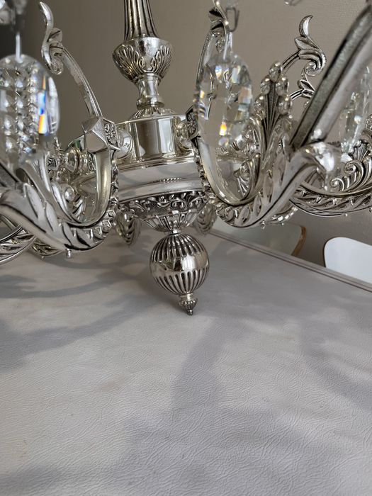 Люстра десятирожковая