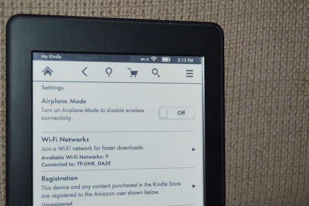 Kindle Paperwhite 1 (Model EY21) – Ecran touch, Iluminat, Wi-Fi, Resetat din Fabrică