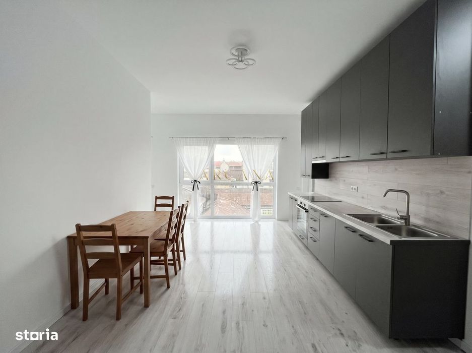 Apartament mobilat 3 camere bloc 2023 Semicentral