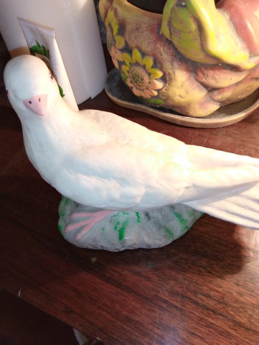 Колекция статуетки от българска керамика от соца