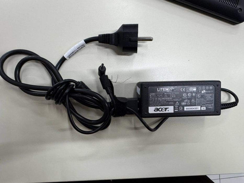 Acer Aspire 3 (Intel-i5, 1TB HDD+256GB SDD, 8GB RAM)