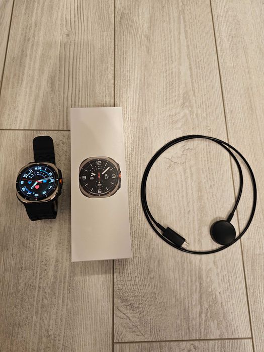 Vand ceas Samsung Galaxy watch ultra cu garantie