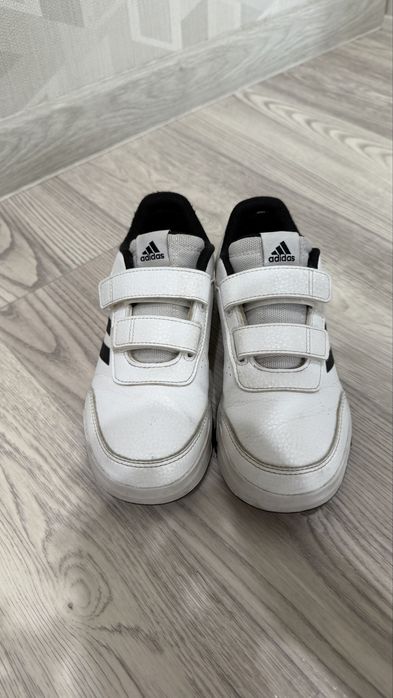 Кроссовки Адидас оригинал