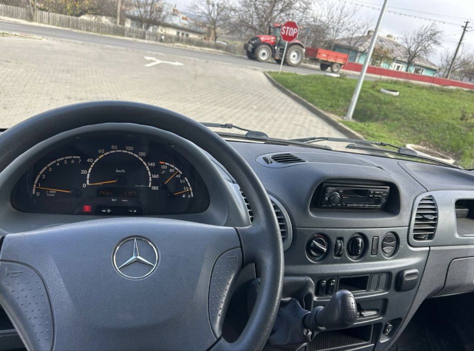 Bena lunga 4.30 prelata inaltime variabila Mercedes Sprinter 416 518 9