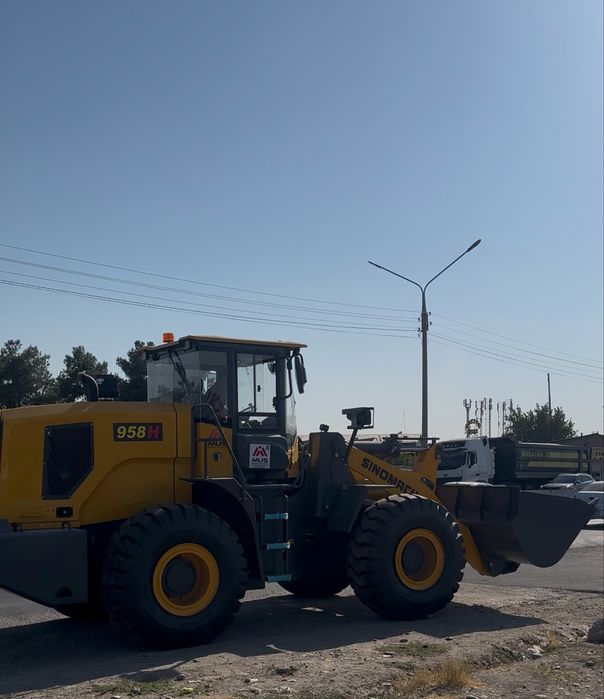 синомач погрузчик 958Н