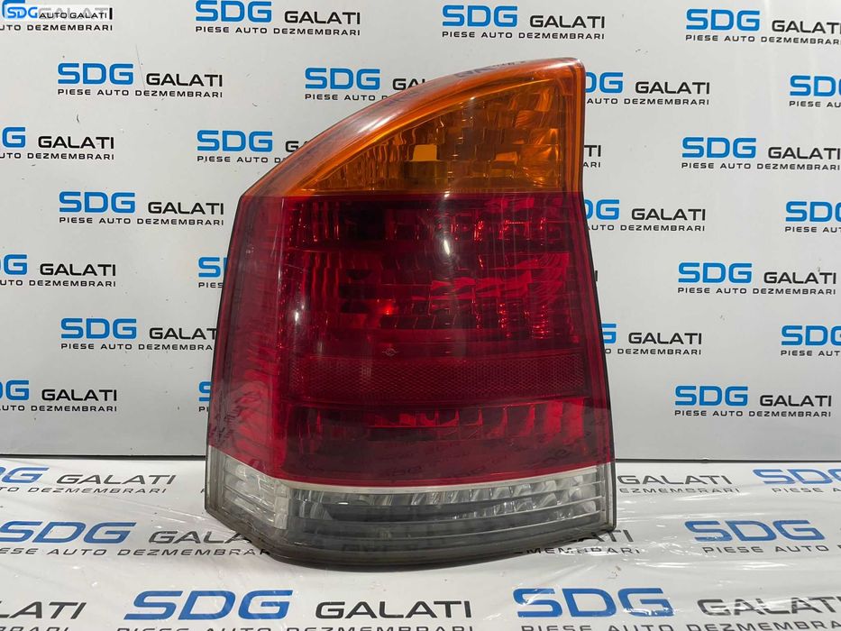 Stop Tripla Lampa Stanga Opel Vectra C Berlina Hatchback 2002 - 2008 Cod 13130643 [L3931]