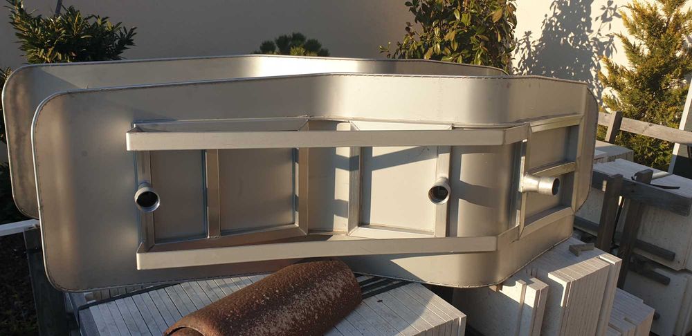Scaun inox , pat inox , hidromasaj , jacuzi , jacuzzi