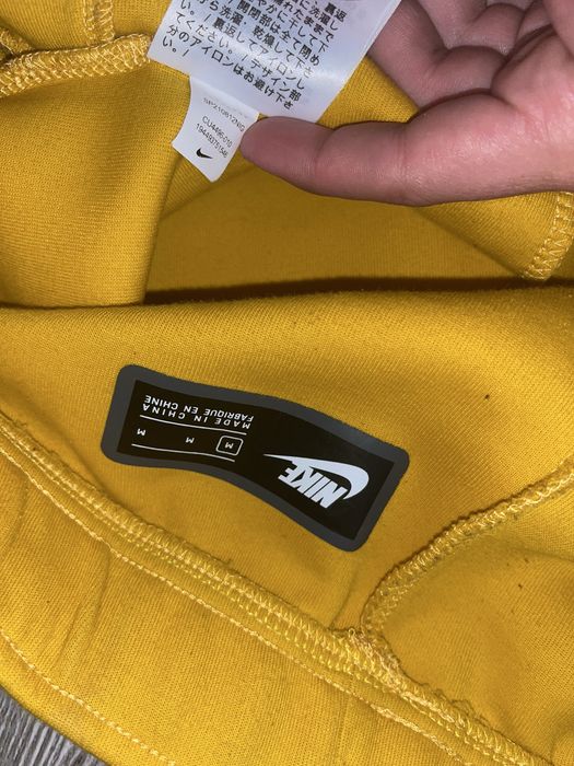 Nike tech fleece