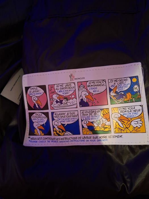 Geaca m.o.n.c.l.e.r foarte premium