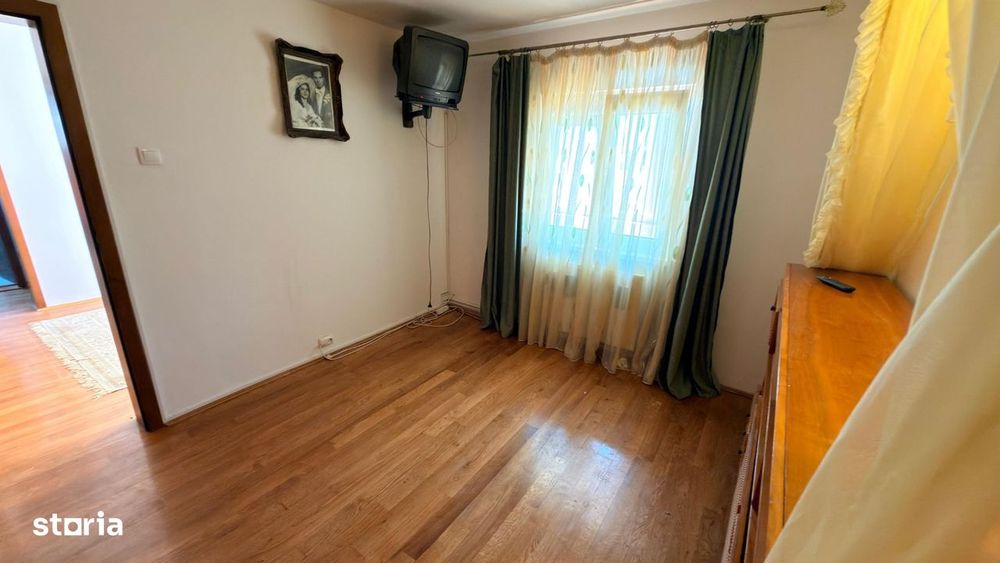 Apartament 4 camere Strand