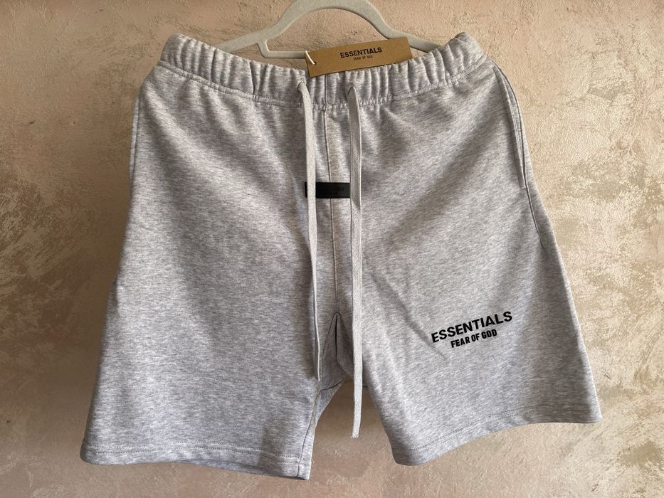 Pantaloni scurti essentials