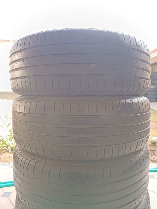 235 60 R18 Kumxo Balon Sotiladi Holati Yaxshi Ayibi Yoq