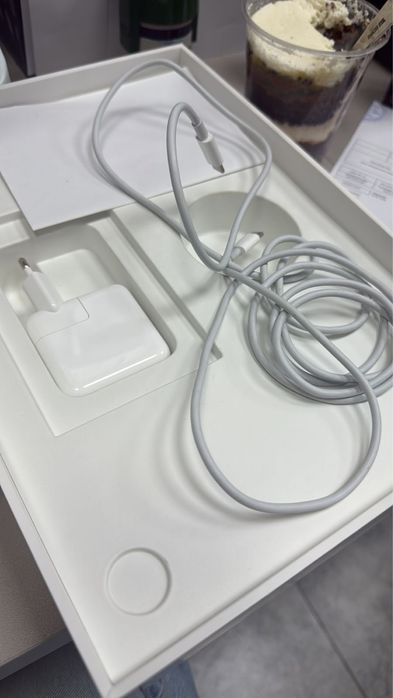 Macbook Air 256/8