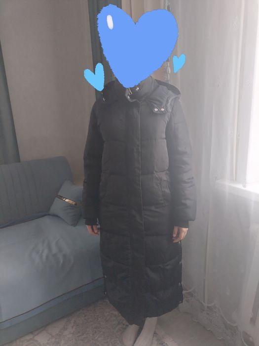 Продам зимнию куртку для девочек