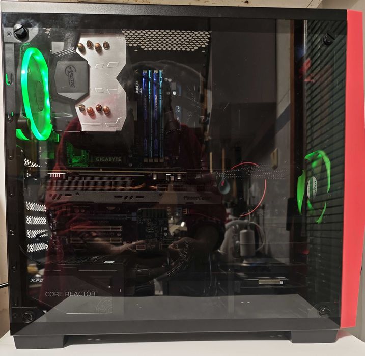 Продавам геймърски компютър.