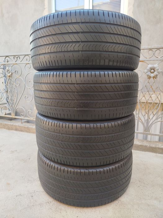 245 40 R19 Shina Kumho