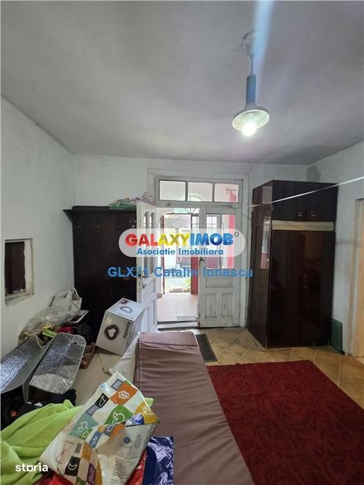 Vanzare casa Frumusani 1200mp teren