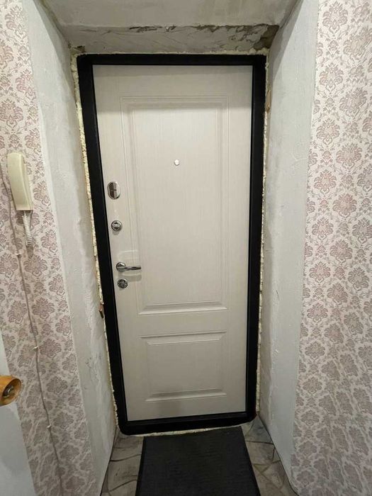 Продам 1ком, кирпичный дом