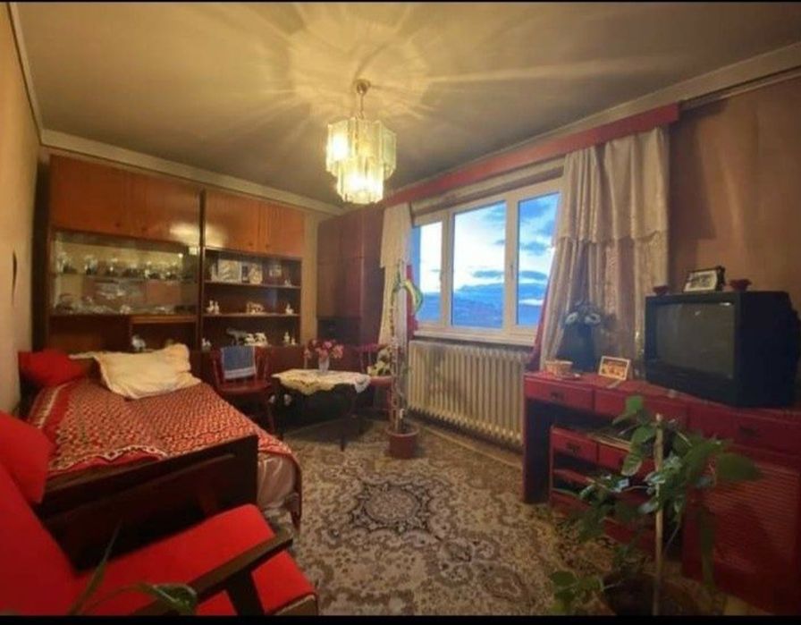 Debarasez din apartamente, car gunoaiele, obiecte de aruncat etc