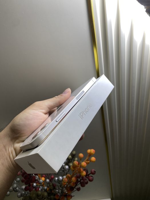 Продам IPhone 12 128gb