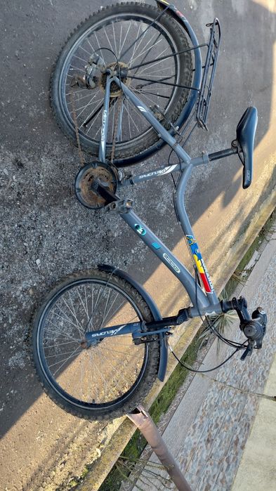 Vând bicicletă Velors