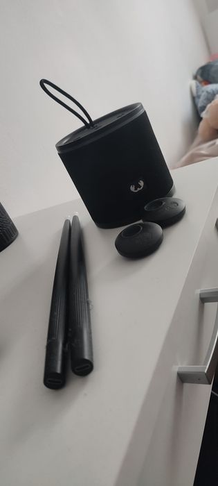 Vând boxa cu bețe pentru tobe virtuale