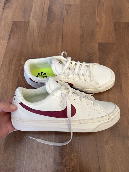 Nike естествена кожа