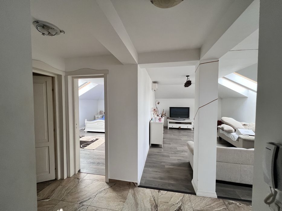 Inchiriez apartament 2 camere ultracentral