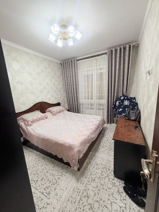 Sotiladi‼️Yunusobod-14 kv 51 dom‼️4/4/5 narx-108.000.ye