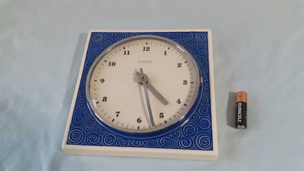 Ceas automatic de perete Kienzle, anii 70, Made in Germany