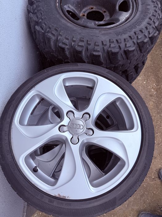 Джанти с гуми от Audi