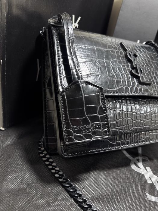 Geantă/Poșetă YSL Yves Saint Laurent Medium Croc Embossed 22x17x7cm