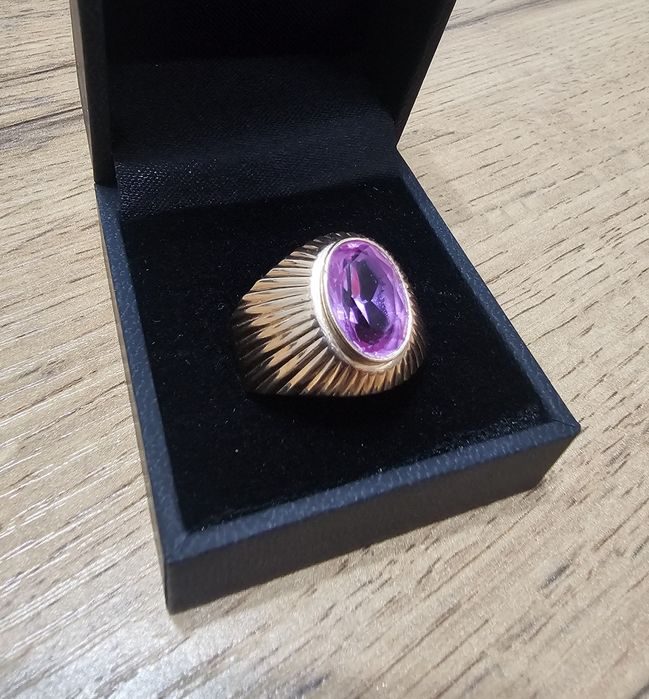 Золотое кольцо СССР с гранатитом, 583 проба