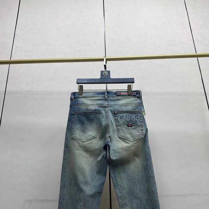 Aduc pe comanda Blugi Gucci orice model