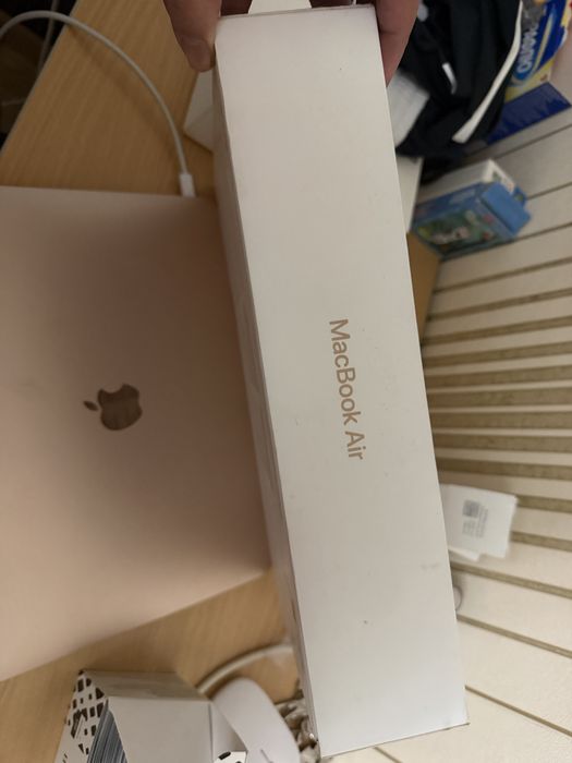 Продам macbook air