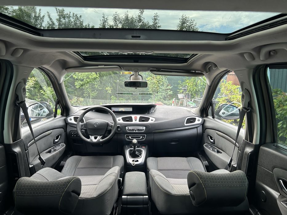 -Renault grand scenic-7locuri-panorama-2011-1.9diesel-131cai-euro5-germania adusa-