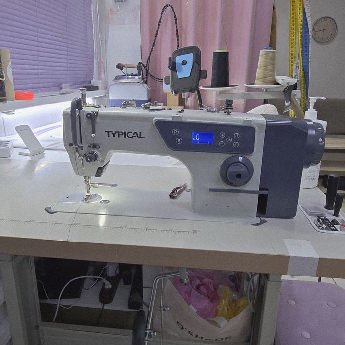 Швейная машинка TYPICAL