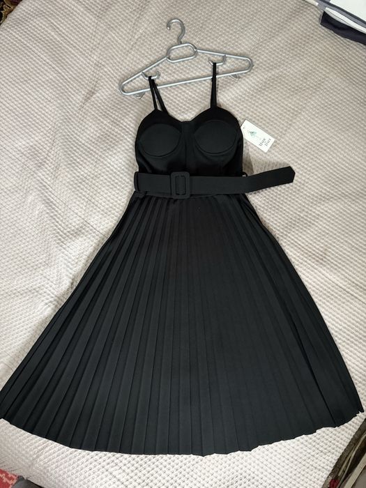 Rochie superba pentru ocazii speciale