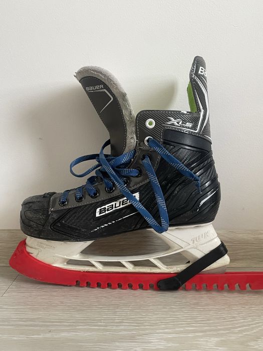 хоккейные коньки bauer XLS