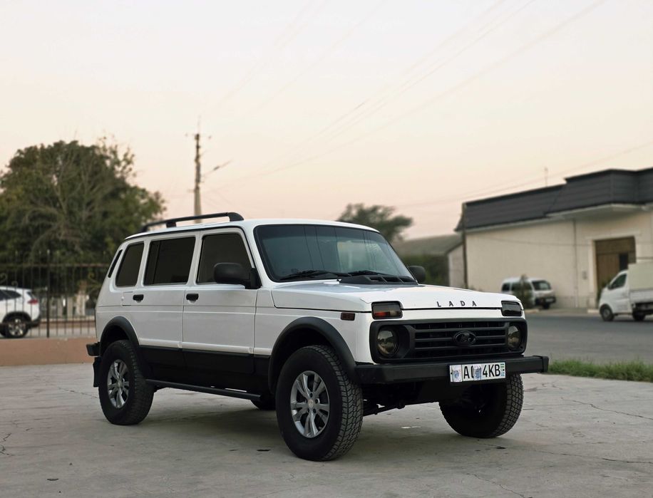 Niva 2131i 4x4 2017y