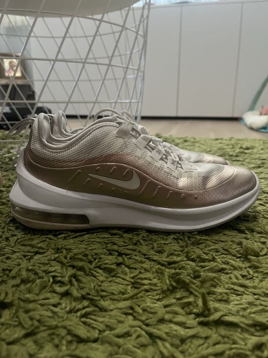 Nike Air Max Axis EP