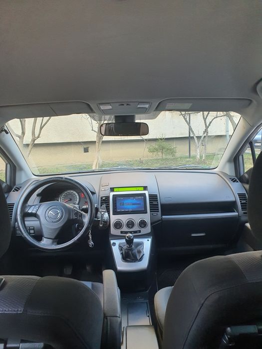 De vãnzare mazda 5