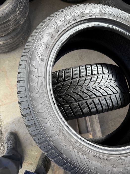 # 2x Anvelope iarna 225/50 R17 - Dunlop Sp Winter Sport 4D