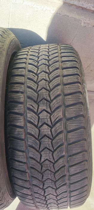 Зимни гуми 215/50/17