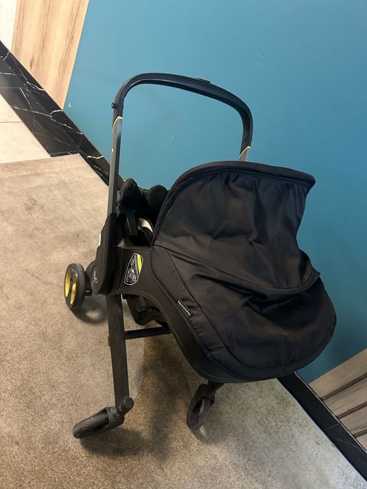 Продам Коляску авто люлку